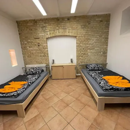 Monteurwohnung Am Bahnhof * Zerbst