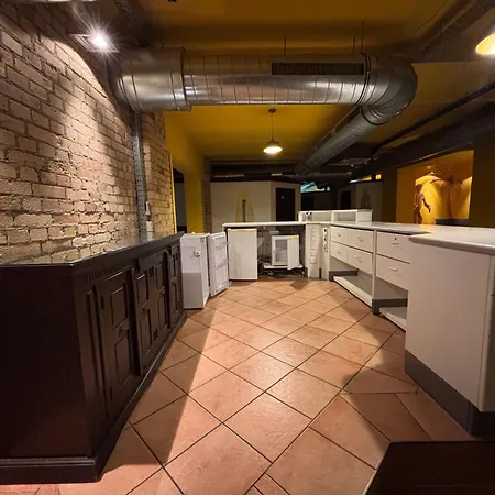 아파트 Monteurwohnung Am Bahnhof Zerbst